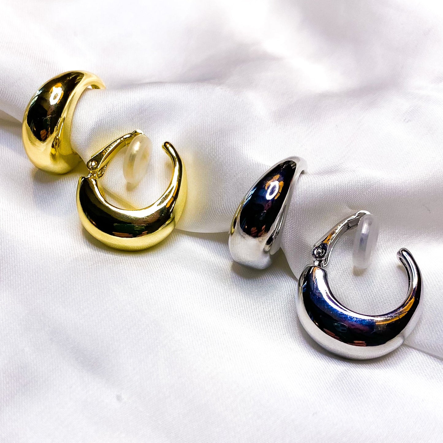 Forever Hoops - Klipoorbellen.comKlipoorbellenGoudkleurig