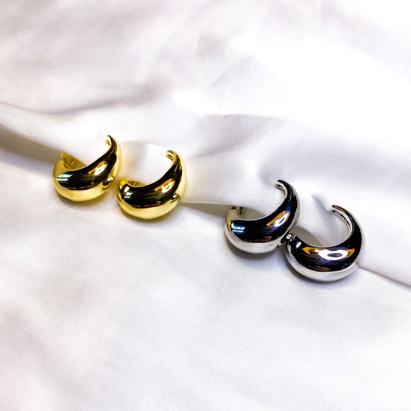 Forever Hoops - Klipoorbellen.comKlipoorbellenGoudkleurig