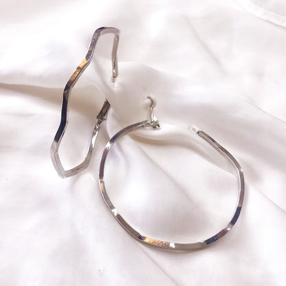 Not Your Average - Klipoorbellen.comKlipoorbellenGoudkleurig